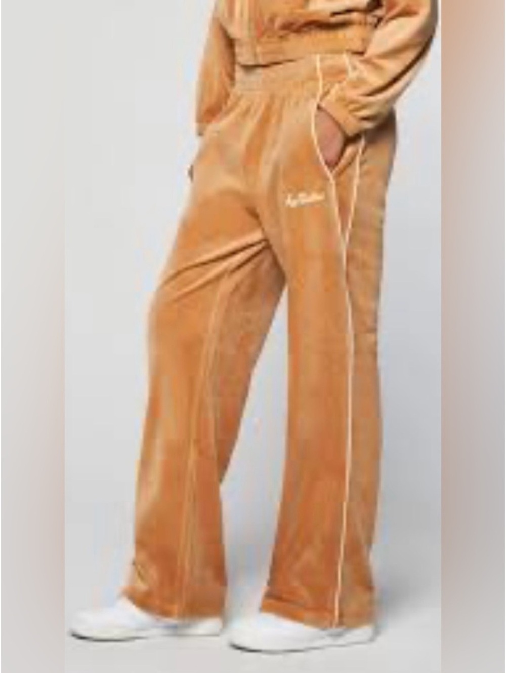 Sergio Tacchini Wide Leg Velour Track Pants in Camel with White Piping size X